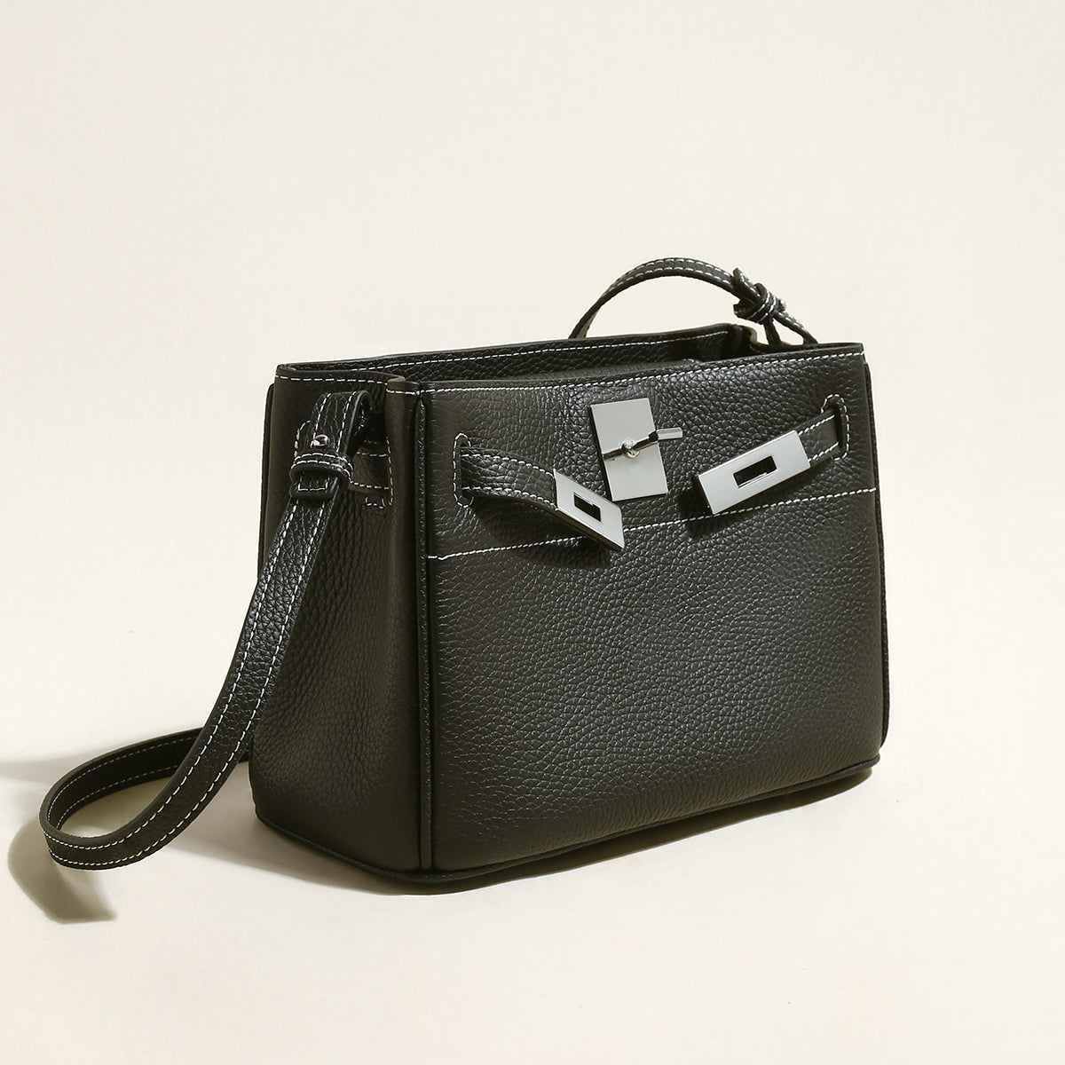 Classic Leather Box Bag