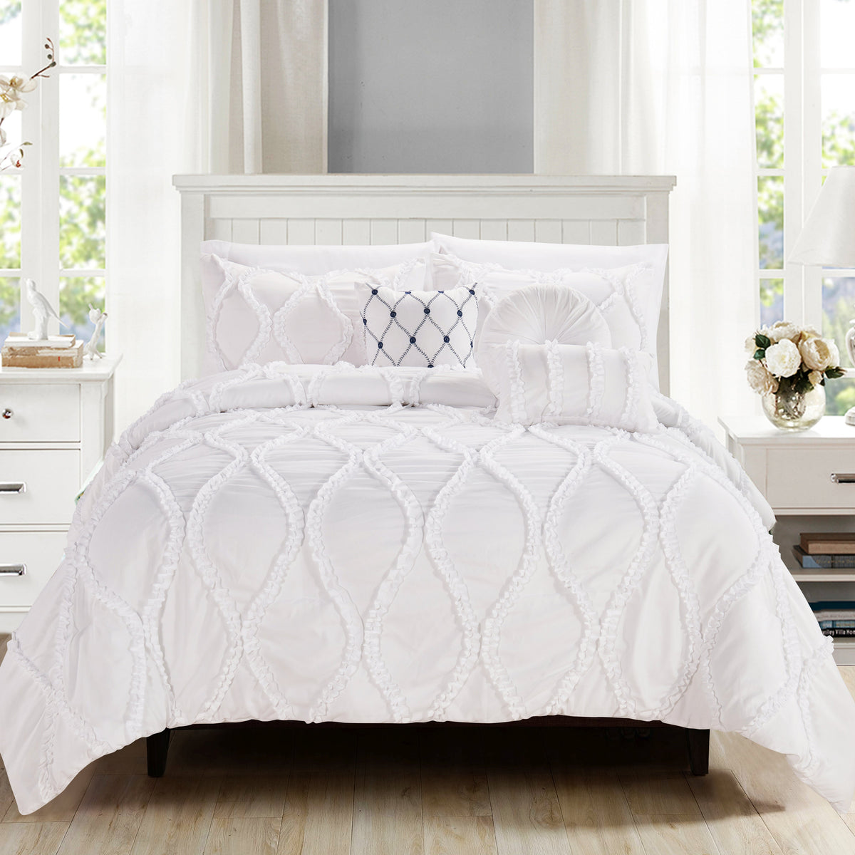 Elegant Comfort 10-Piece Infinity Design Comforter Set - Includes 4-Piece Sheet Set with Double Sided Storage Pockets