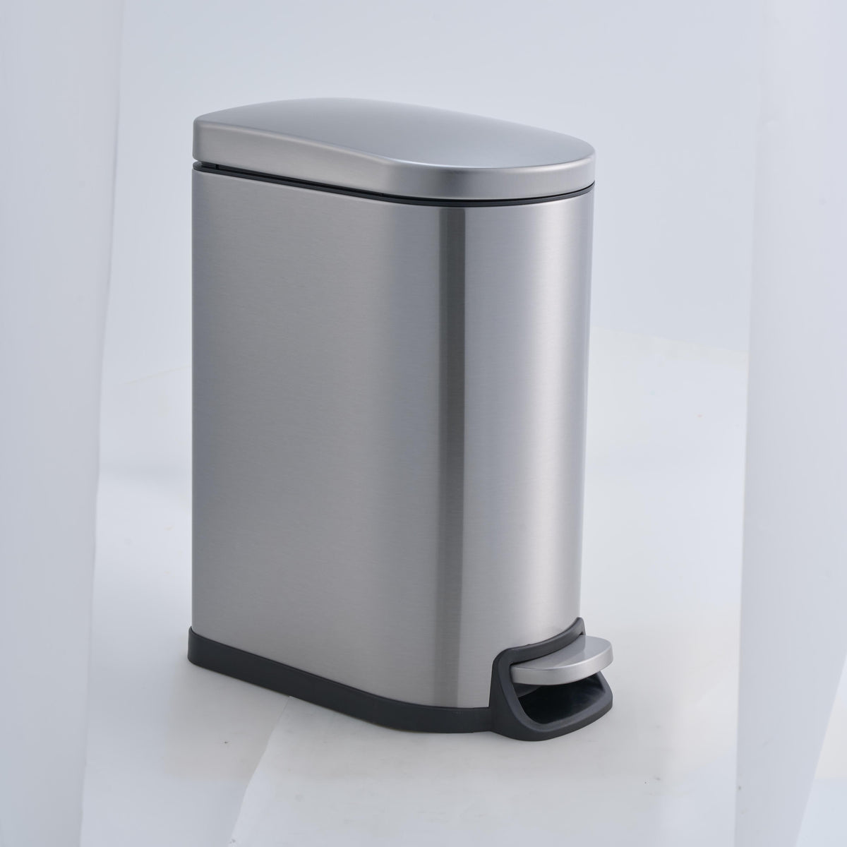 4 Supply Stainless Steel Kitchen Trash Can