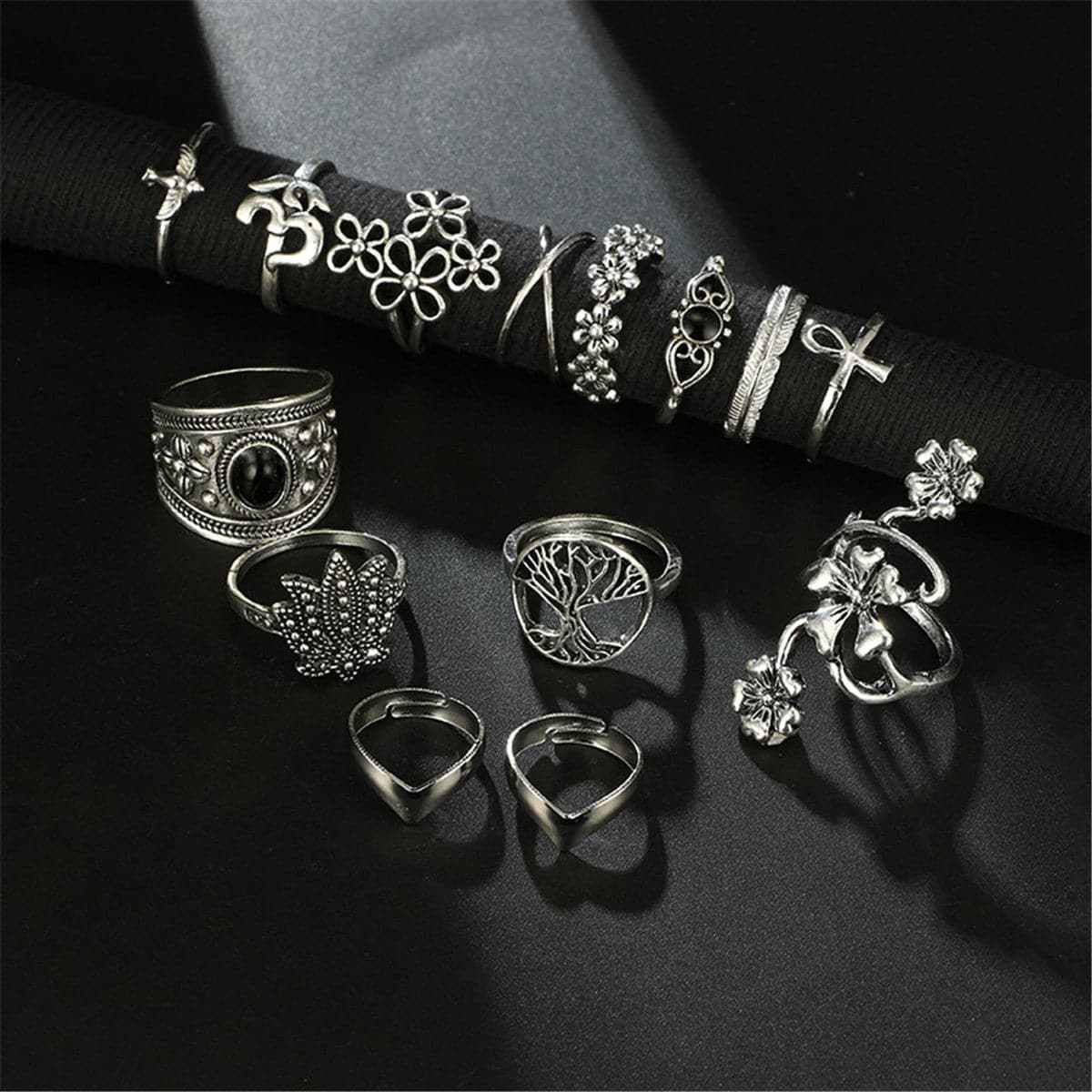 Black & Silvertone Botany Ring Set